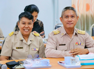 การประชุมขับเคลื่อนการปฏิบัติงานตามระบบการส่งเสริมสหกรณ์และกลุ่มเกษตรกร ประจำเดือนตุลาคม 2568 ของสำนักงานสหกรณ์จังหวัดนครศรีธรรมราช ประจำปีงบประมาณ พ.ศ.2569 วาระก่อนการประชุม ได้มีการมอบเกียรติคุณนักส่งเสริมสหกรณ์ดีเด่นและพนักงานราชการดีเด่น ประจำปี พ.ศ. ... พารามิเตอร์รูปภาพ 49